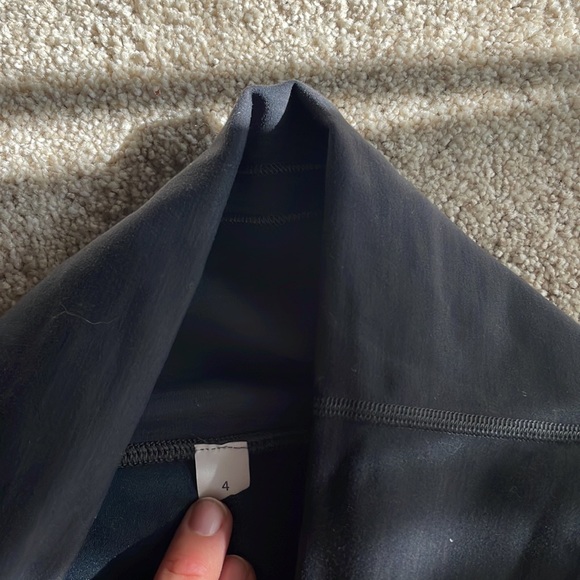 Lululemon Wunder under leggings - Picture 4 of 6